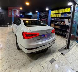 كيا كادينزا